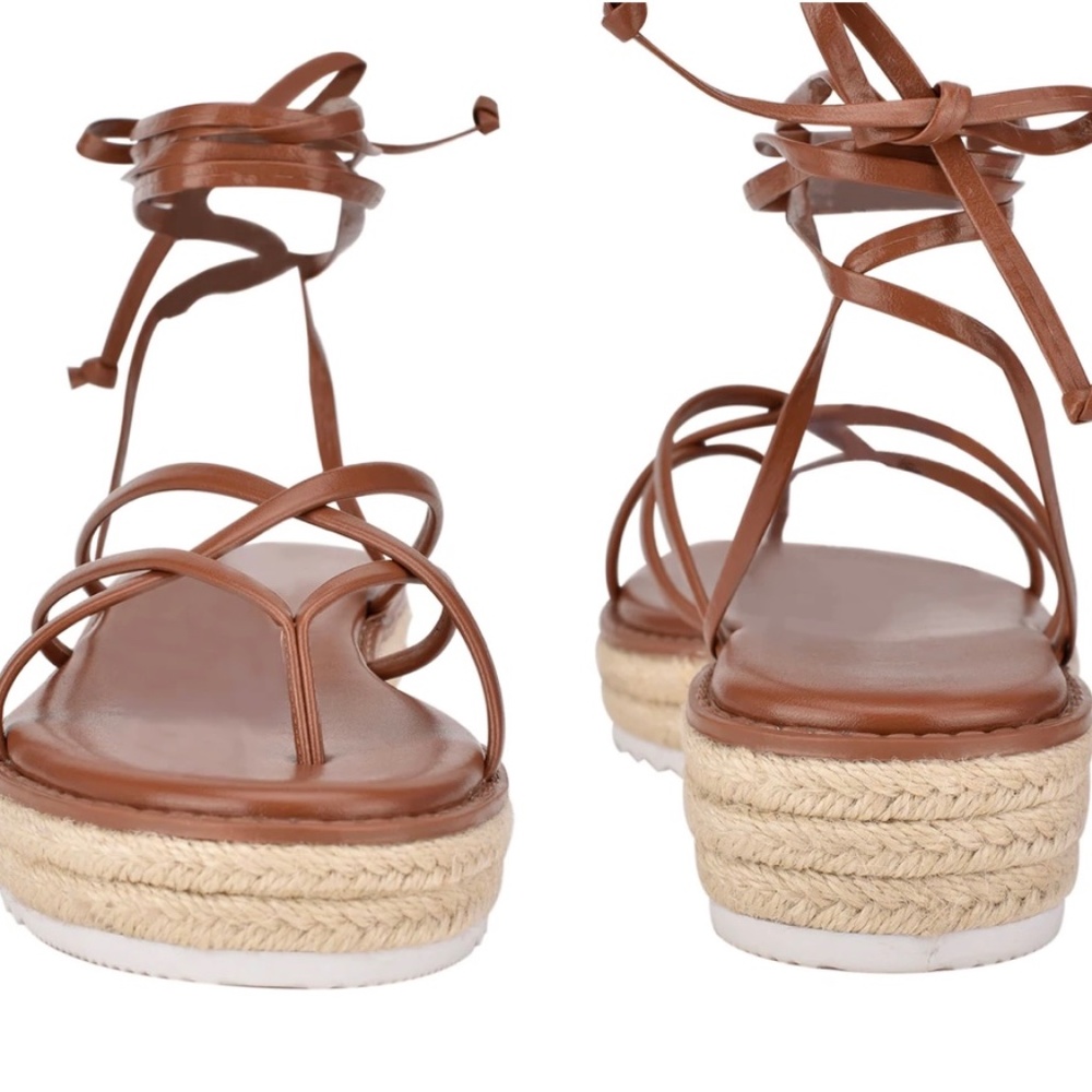 Heeled sandals. never worn